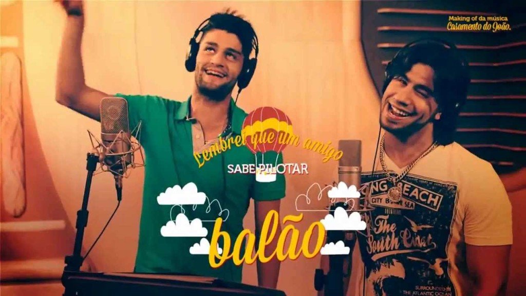 Imagem da dupla em comercial da Crystal