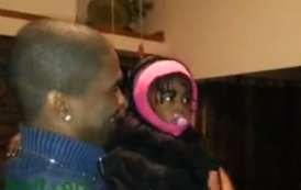 Menina fica confusa ao conhecer irmão gêmeo do seu pai