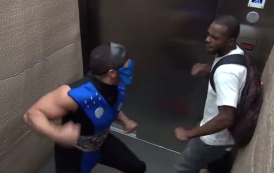 Mortal Kombat no Elevador – Pegadinha